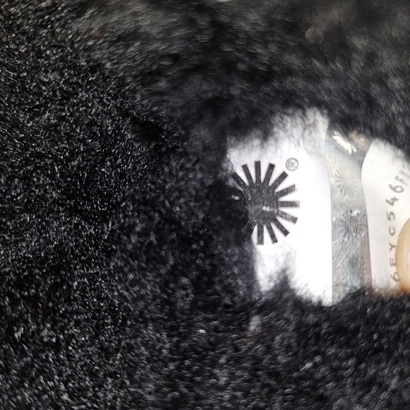 Women's uggs - Picture 5 of 5